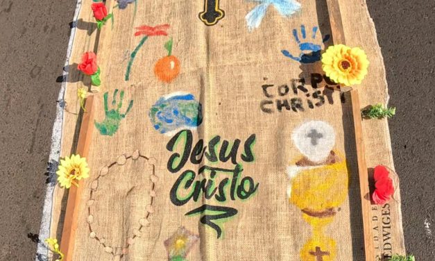 Fé e tradição marcam o Corpus Christi em Batatais